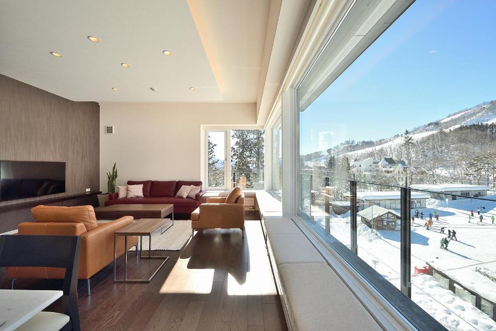 Mountain Side Hakuba Hotell Exteriör bild