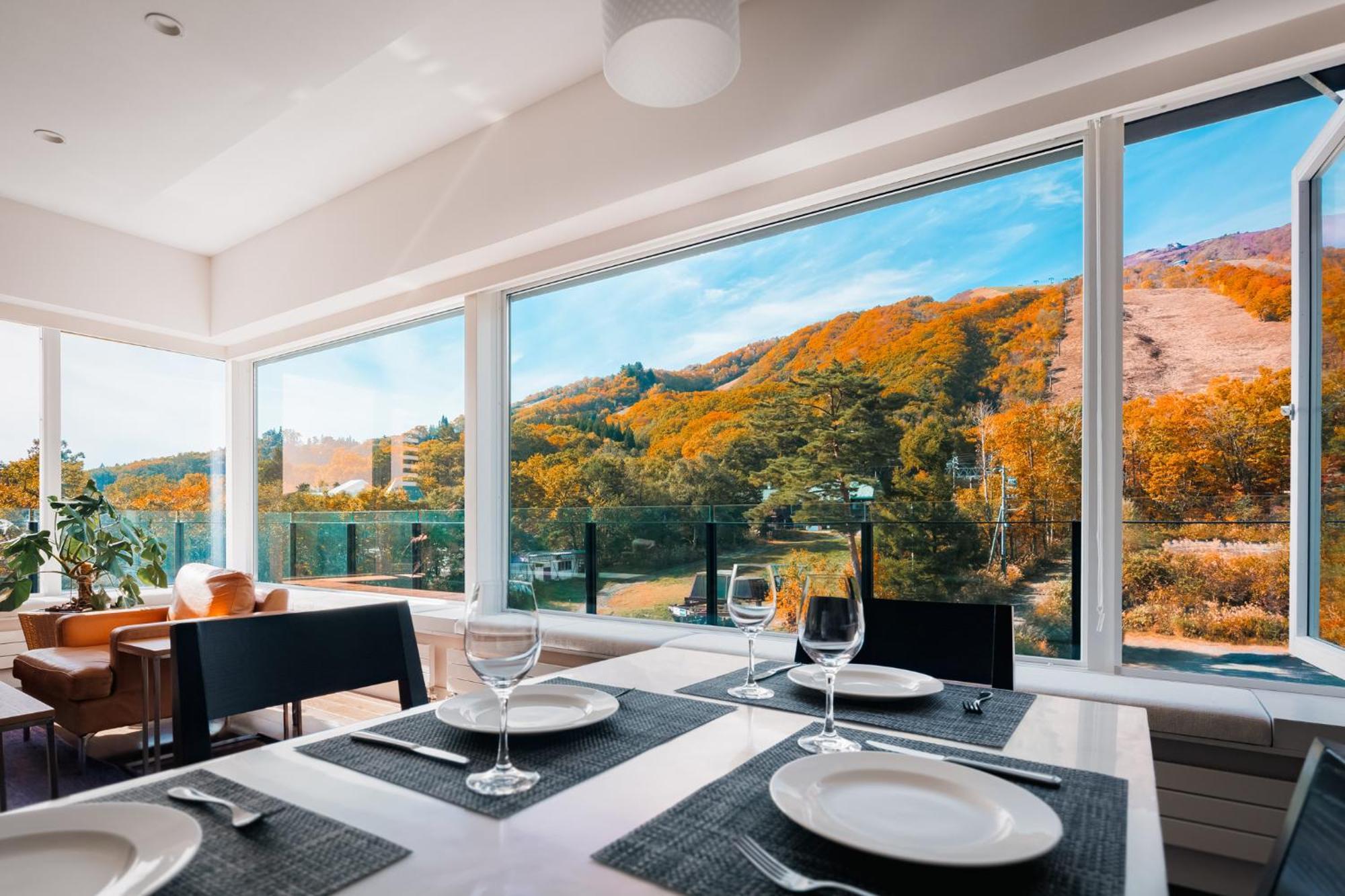 Mountain Side Hakuba Hotell Exteriör bild